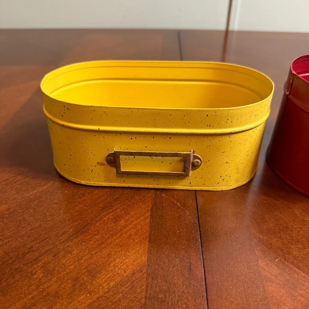 Vintage 2000 Treasure Tender‎ Heart 3-Piece Nesting Tins Country Cottage Decor